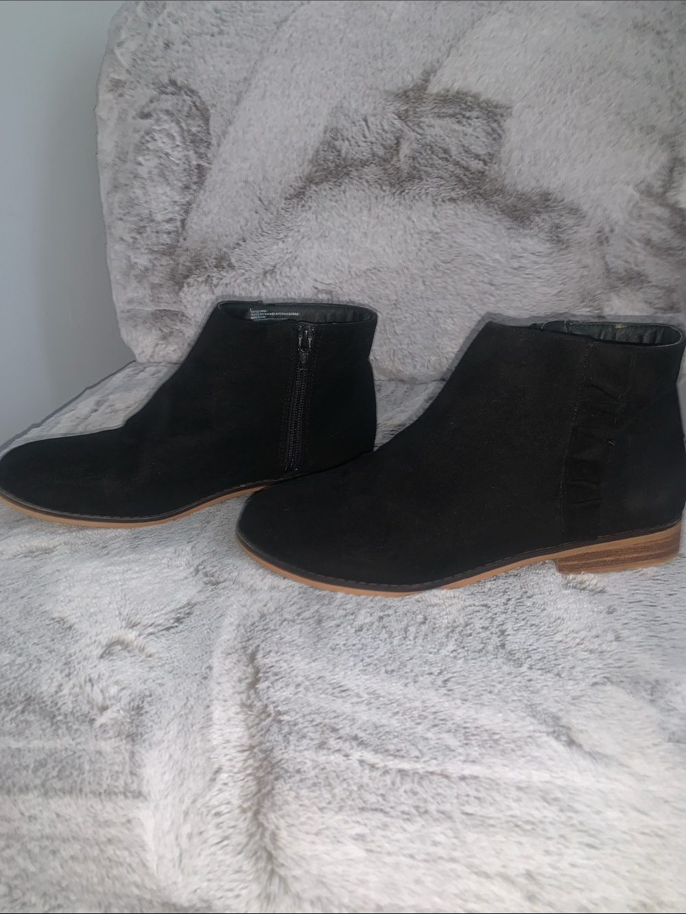 GIRLS- Cat & Jack Suede Black Ankle Boots With Little Heel